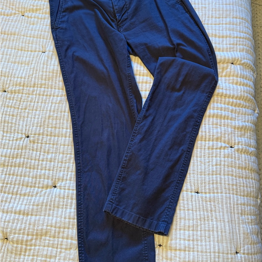 Bonobos Tailored Navy chinos 31/32